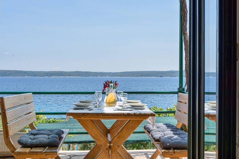 Hvar Zavala