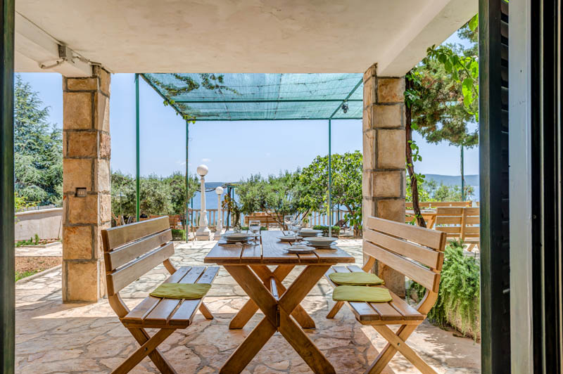 Hvar Zavala