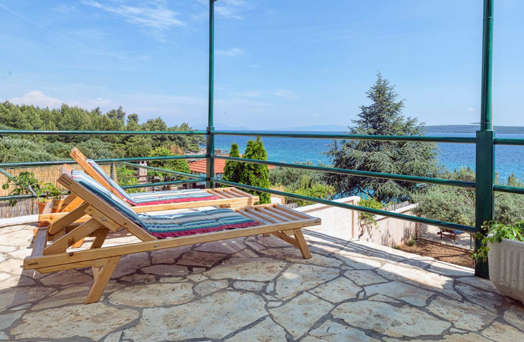 Hvar Zavala